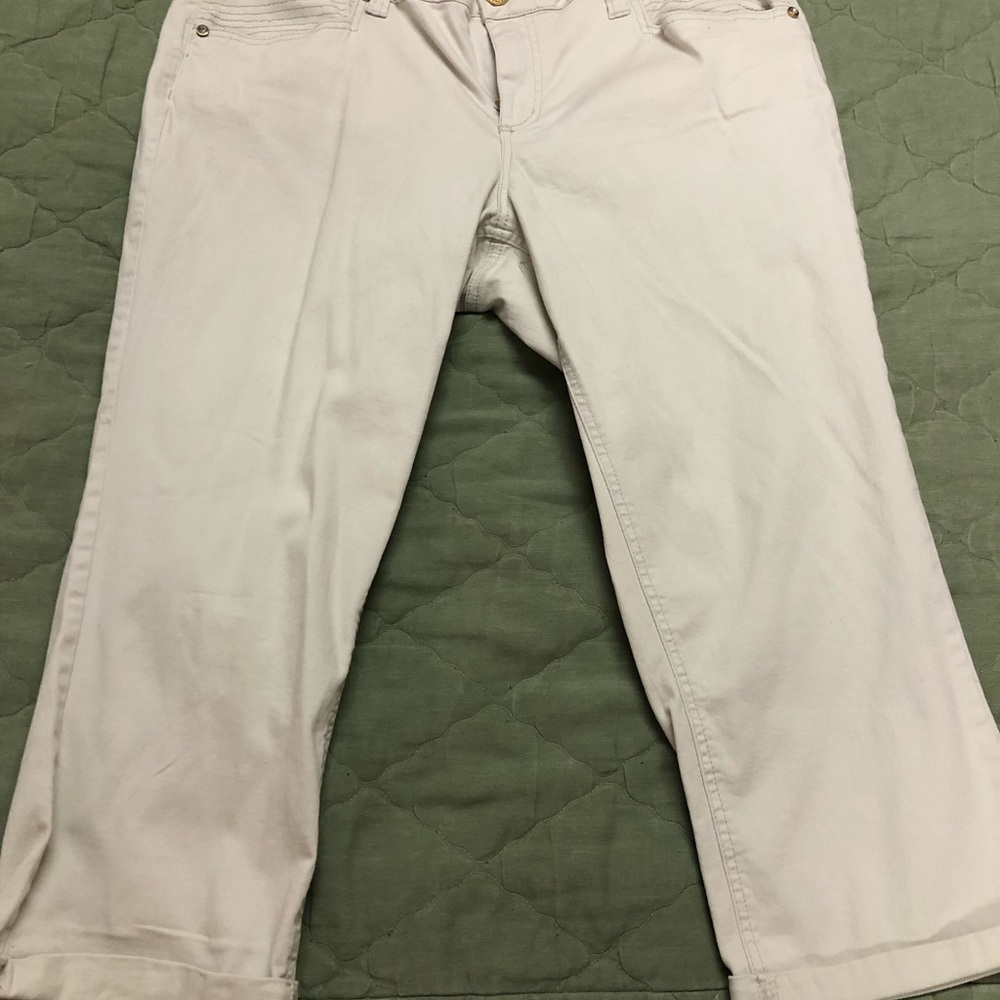 New Directions Capris - Picture 4 of 7